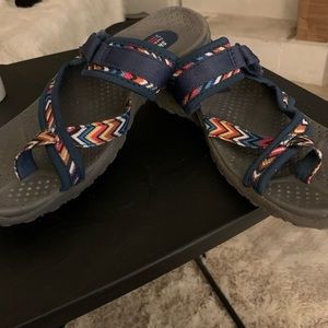 Skecher sandals